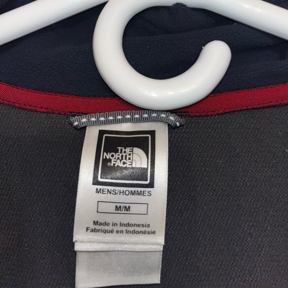 North face jacket - Picture 2 of 4